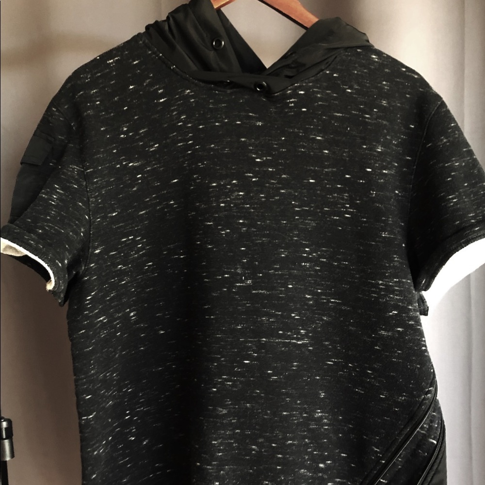 Cut and sew short sleeve hoodie